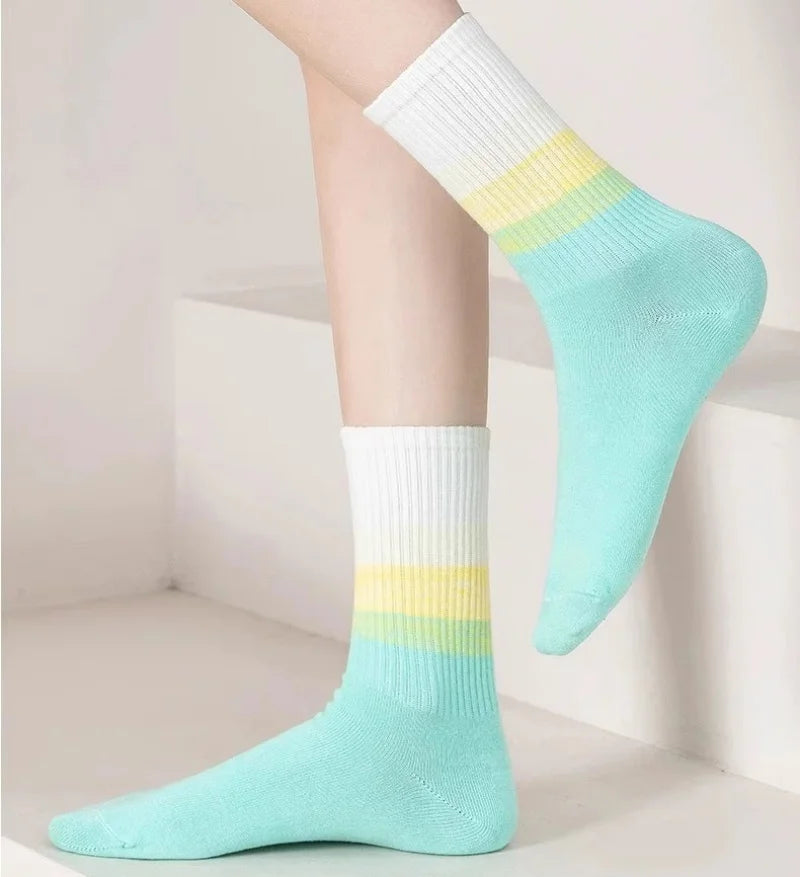 Women's Gradient Colour Cotton Sports Socks – Harajuku Candy Colours Mid-Tube (3 Pairs)
