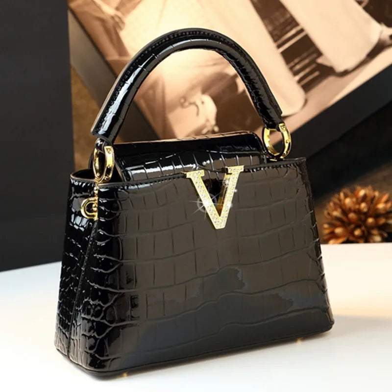 2025 Crocodile Pattern Leather Shell Bag – Luxury Small Shoulder Crossbody Handbag