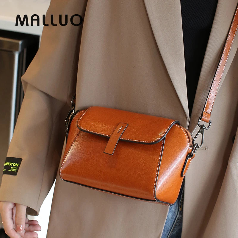 Oil Wax Cowhide Crossbody Shell Bag – Fashionable Versatile Shoulder Handbag for Women