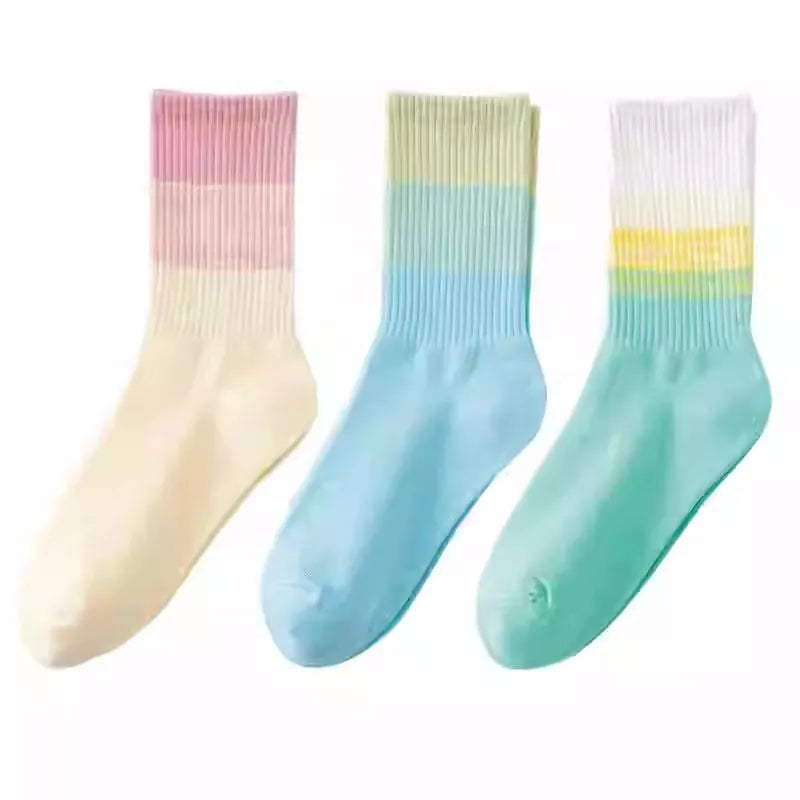 Women's Gradient Colour Cotton Sports Socks – Harajuku Candy Colours Mid-Tube (3 Pairs)