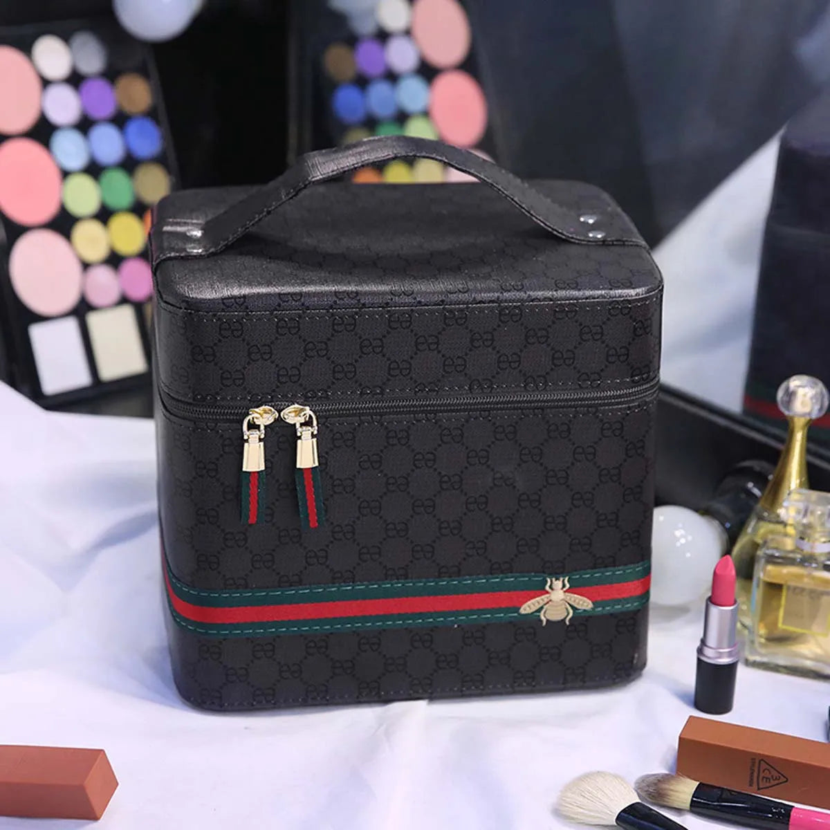 Large PU Leather Makeup Bag with Mirror – Travel Cosmetic Organiser & Storage Box
